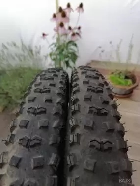 Continental Mountain King 27,5x2,4