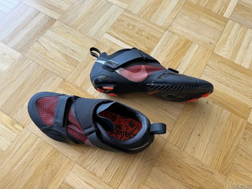 Nike SuperRep Cycle št. 47.5 kolesarski čevlji