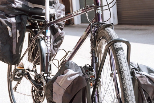 Potovalno kolo KHS Cross Crt in potovalne torbe