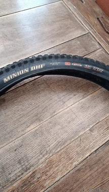 Maxxis Minion DHF 27.5x2.30
