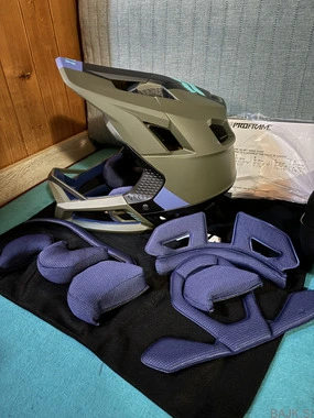 Fox Proframe MIPS / NOVA