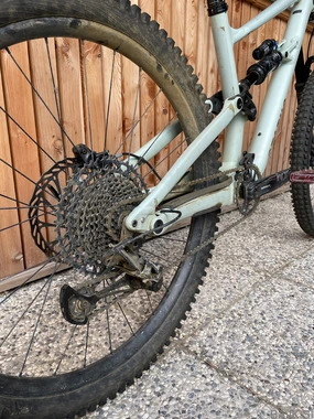 Specialized STATUS 160 vel. XL