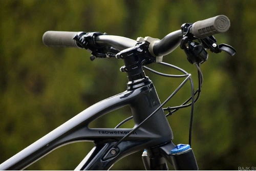 Mondraker Dune R Black Phantom Carbon Kashima L