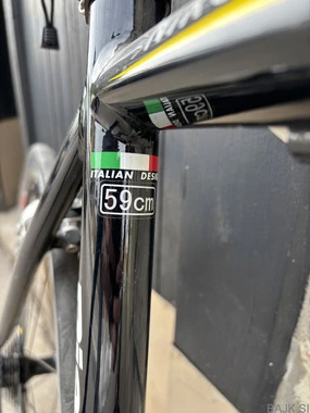 BIANCHI VIA NIRONE 7