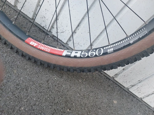 DT Swiss FR obroča, z HOPE pestama