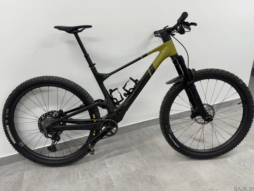 Scott Spark ST Tuned (Super Trail) - RS Pike 140mm, L, 12,5kg - NOV