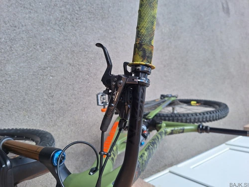 Nukeproof mega 275 carbon