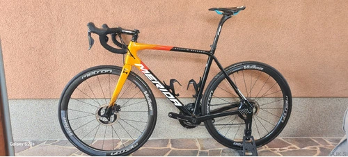 MERIDA SCULTURA TEAM DURA ACE DI2 VELIKOST M/L