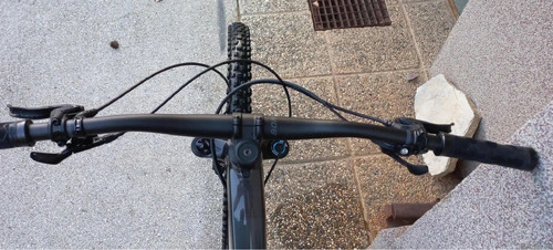 Trek Slash 8