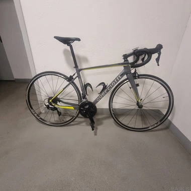 Cestno kolo Guerciotti Cartesia