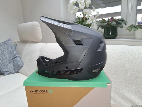 Lazer Kineticore velikost L 58-60