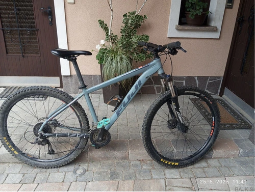 Fuji Nevada M