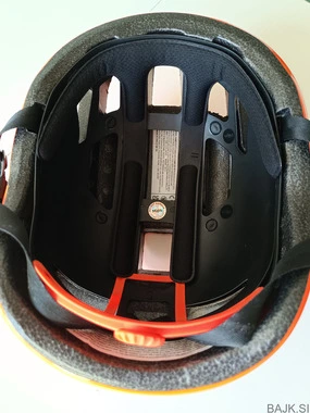 Otroška kolesarska čelada POCito OMNE MIPS (51-56 