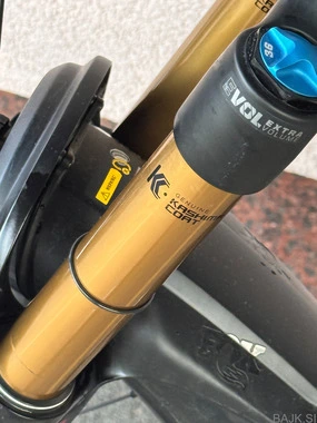 Pivot Shuttle SL Pro X01