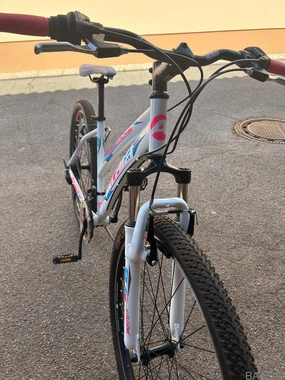 Dekliško kolo Atala 27.5