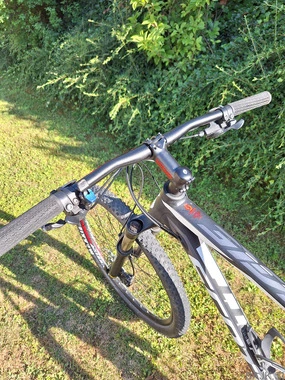 Scott Scale 770 - zelo dobro ohranjeno