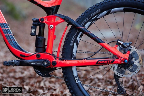 Giant Reign 2 M 2018 Neon Red