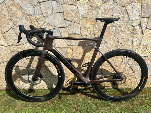 Cestno Kolo - GIANT