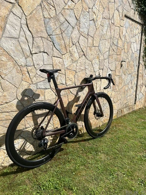 Cestno Kolo - GIANT