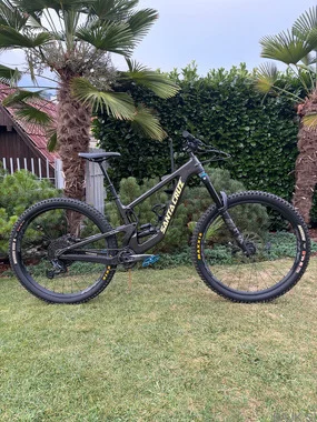 Santa Cruz Megatower V2 S-kit Enduro kolo
