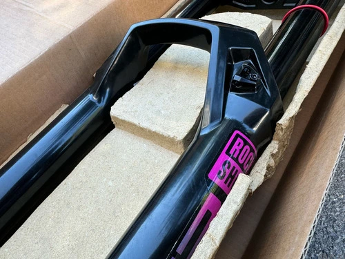 RockShox Boxxer 3.0 RC, 200mm Travel