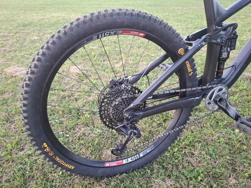 Trek Remedy 8