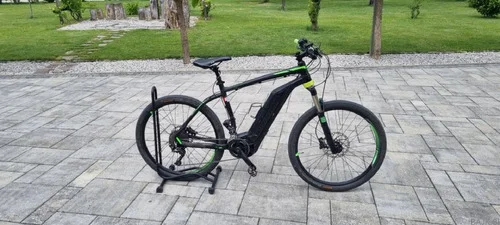 Giant Dirt E + 0.5, velikost L