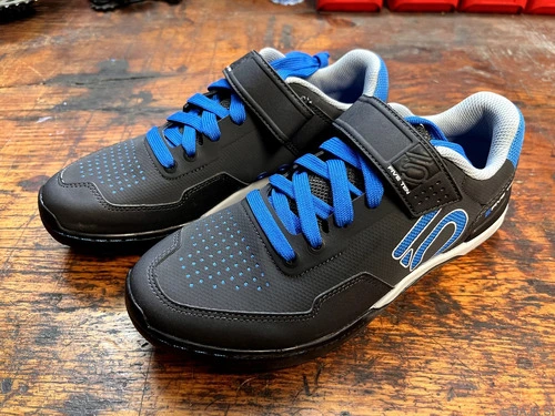 (SPD)Five Ten Kestrel Lace – Black/blue – Št: 41,5