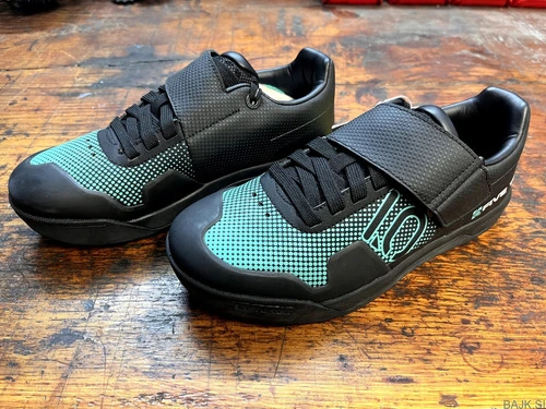 (SPD)Five Ten Hellcat PRO – Mint – Št: 37,5