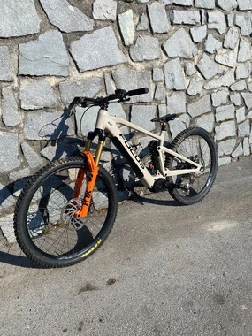 Focus Sam 6.9 (L-29col)