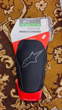 NOVI Kolenčniki ALPINESTARS -50%