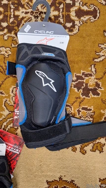 NOVI Kolenčniki ALPINESTARS -50%