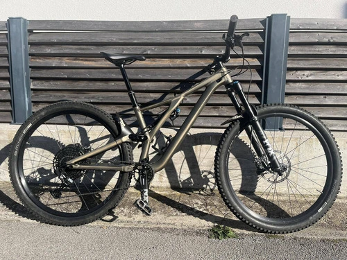 Specialized Stupjumper EVO ,  kot Novo ... velikost M