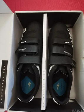 Čevlji za cestno kolo Northwave