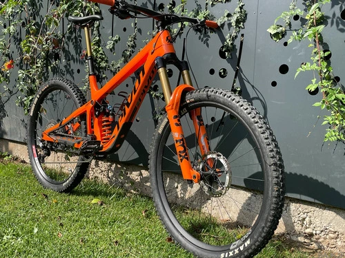 PIVOT FIREBIRD XTR/XT