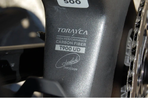 Pinarello  E-Gravel -NYTRO E7 električno gravel kolo (barva-črna)