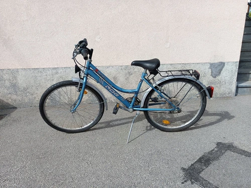 otroško dekliško kolo