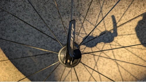 Cestni obroči FFWD F9R (90mm) + ZIPP 404 Firecrast (60mm)
