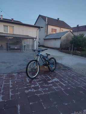 Prodajem dh HITNO!!!