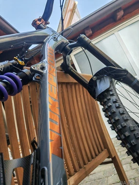 Nukeproof Mega 290 Al, vel. L, custom build + deli