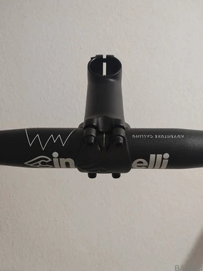 Cinelli krmilo in opora za gravel kolesa