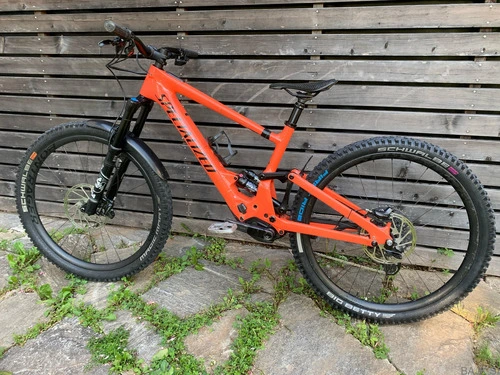 Specialized Kenevo SL GX AXS s karbonskimi wheelseti L/S4