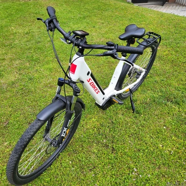 Žensko E-kolo