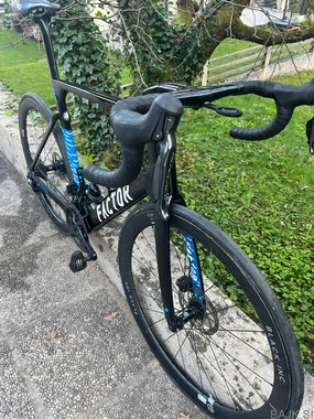 Factor ONE Disc – Shimano Dura-Ace Di2 11s – Velikost 58