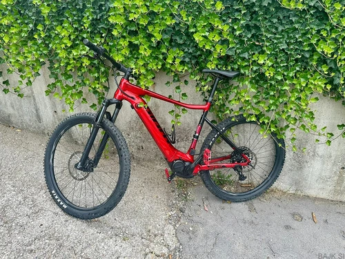 Prodam električno gorsko kolo Giant