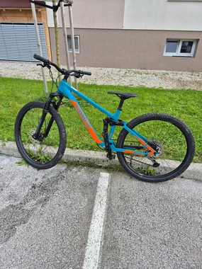 Ghost Kato FS Universal 29″ M (168–178 cm) – Deore XT/Deore 12s, letnik 2022, 1000 €