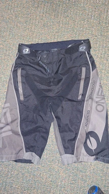 Prodam 2x Oneal kratke hlače