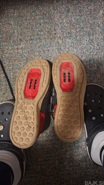 Prodam 5 10 čevlje številka 41,5