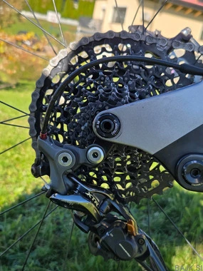 YT Capra 27 CF Pro Race, FOX KASHIMA, HOPE, XTR