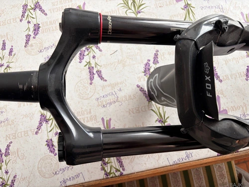 RockShox Lyrik Select+  160mm